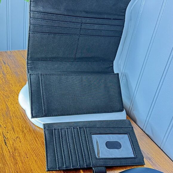 Relic TriFold Wallet Checkbook Insert Brown Paisley Saddle Tooled Leather Boho - Picture 11 of 14